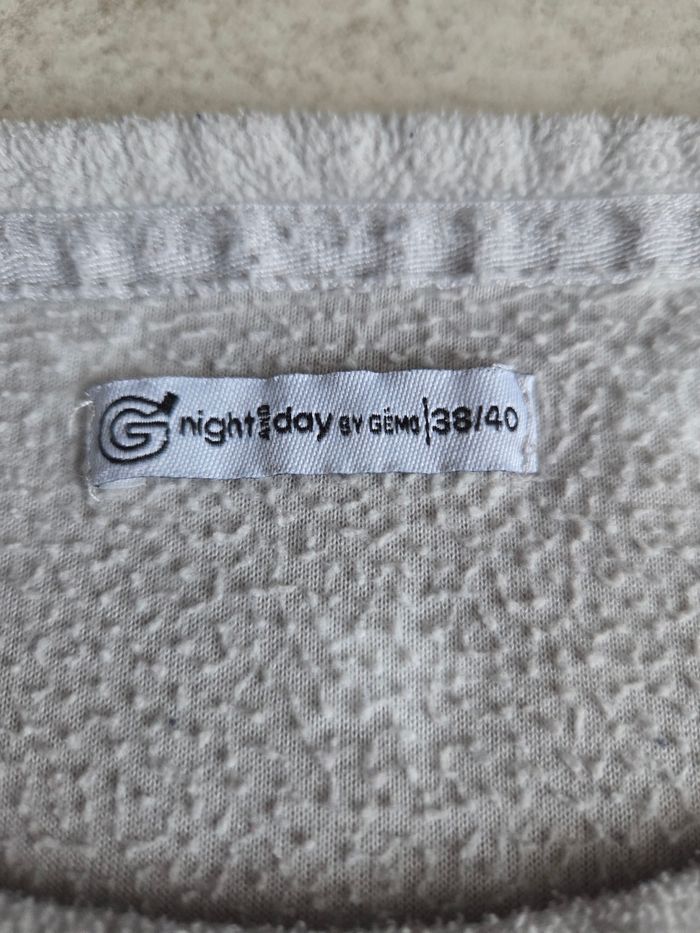 Pyjama velours gris etoiles blanches - photo numéro 2