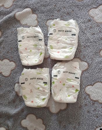 4 Couche taille 0 Petit culotté 