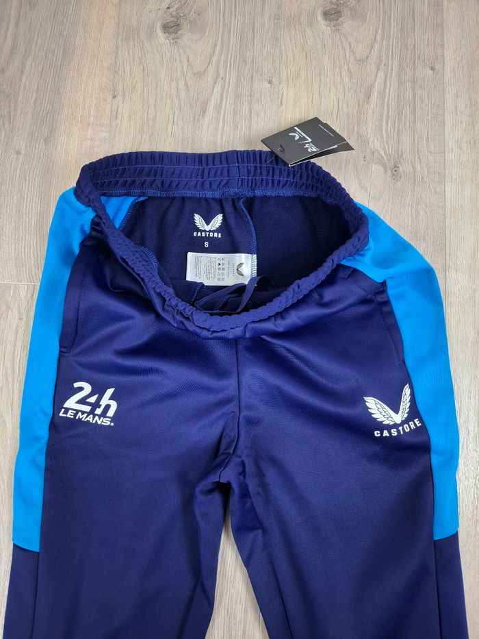 Survêtement Castore 24H du Mans – Taille S - photo numéro 8