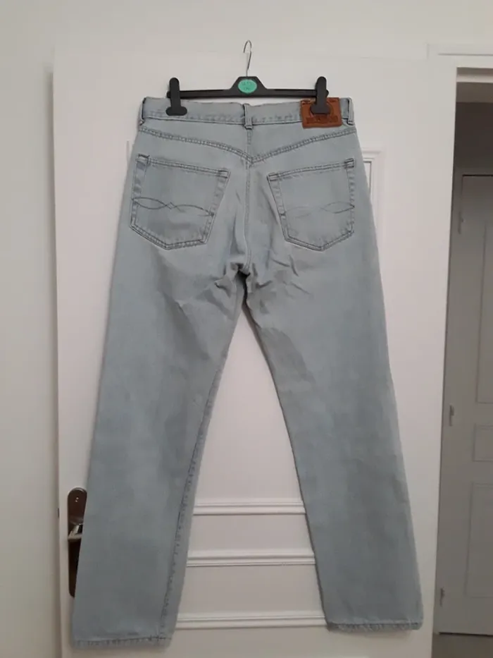 Jeans délavé - photo numéro 2