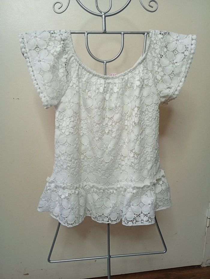 Jolie top taille 6 ans