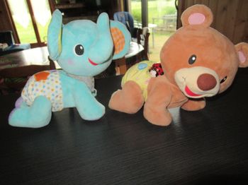 Ourson Ours 1, 2, 3 suis-moi Vtech Baby + don de l'éléphant Vtech Baby