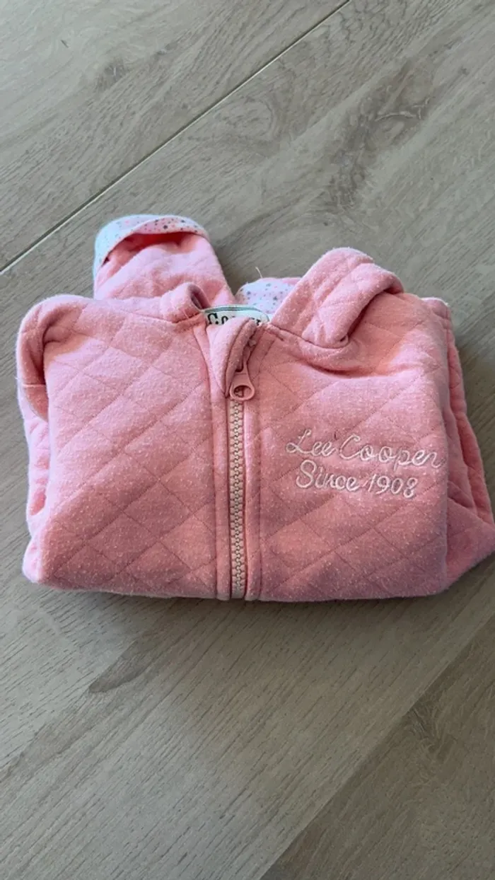 Gilet à capuche - photo numéro 4