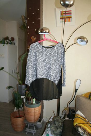 🌸 Blouse Pull noir Taille 38/40 " Mango "🌸