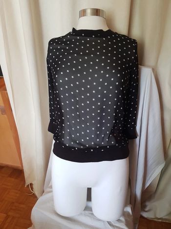 Petite blouse a pois
