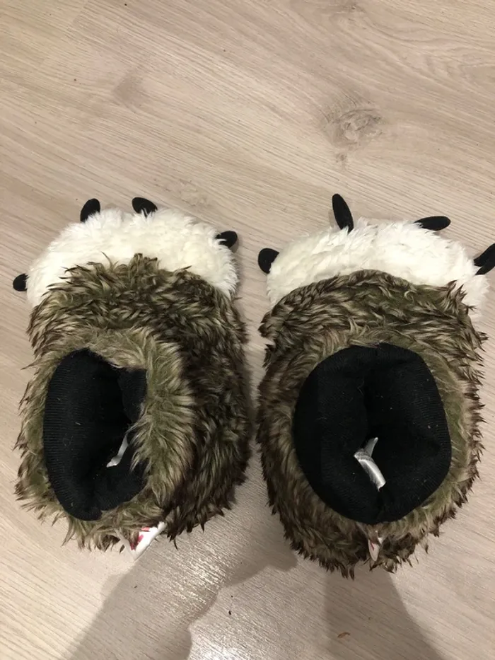 Chaussons pattes de loup