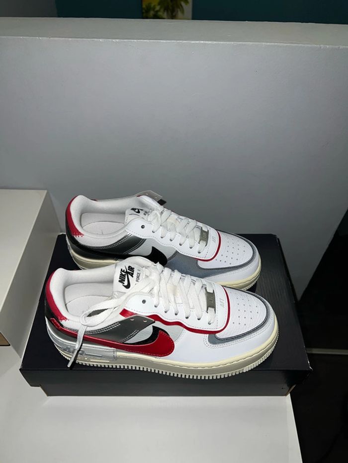 Basket Nike taille 38 unisex - photo numéro 4