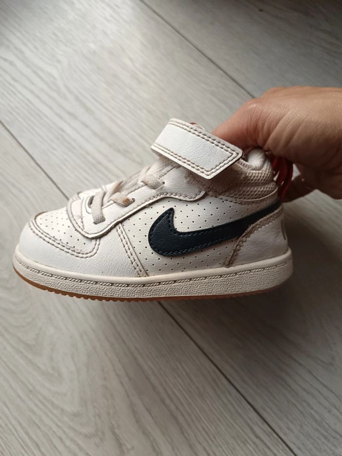 Basket Nike bébé - photo numéro 3