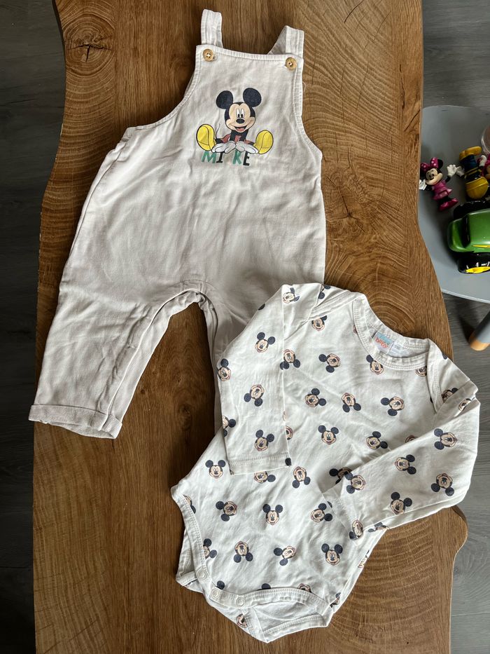 Ensemble bodie et salopette Mickey