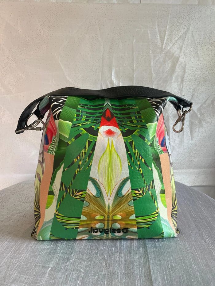 Sac Desigual - Bon état - photo numéro 8