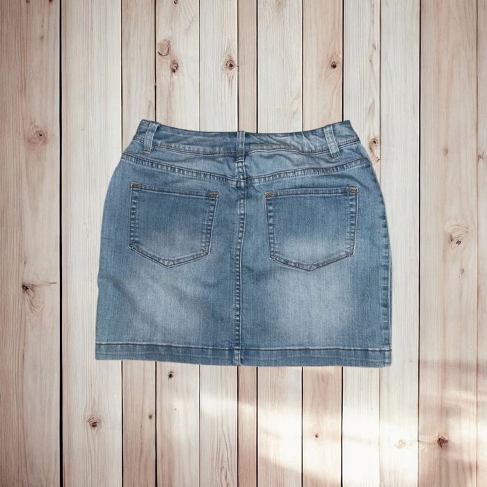 🌸 Jupe bleu avec bande sur le côté mi longue Super U - Taille 36 🌸 - photo numéro 3