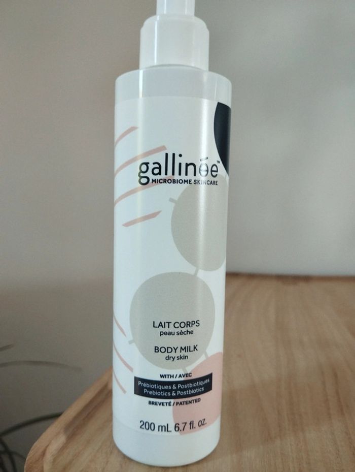 Lait corps peau sèche prébiotique et postbiotique