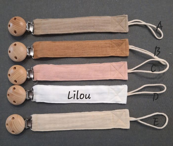 Attache tétine - photo numéro 3