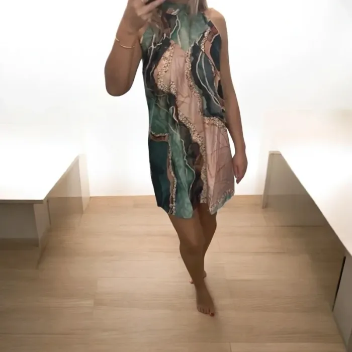 Robe évasée imprimé foulard 🪞 chic bohème été 2025 | coupe fluide sans manches - photo numéro 2