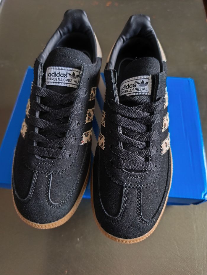 Spezial adidas
