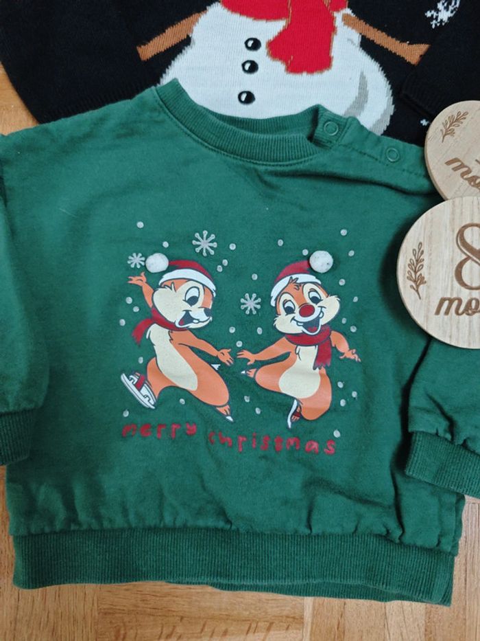 Lot pulls noël Kiabi et Disney 18 mois - photo numéro 3
