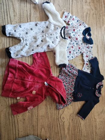 Lot vêtements filles