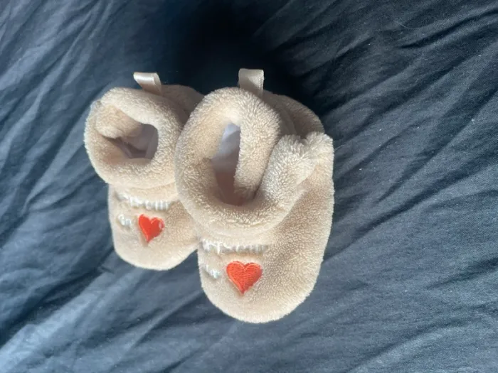 Chaussons bébé - photo numéro 2