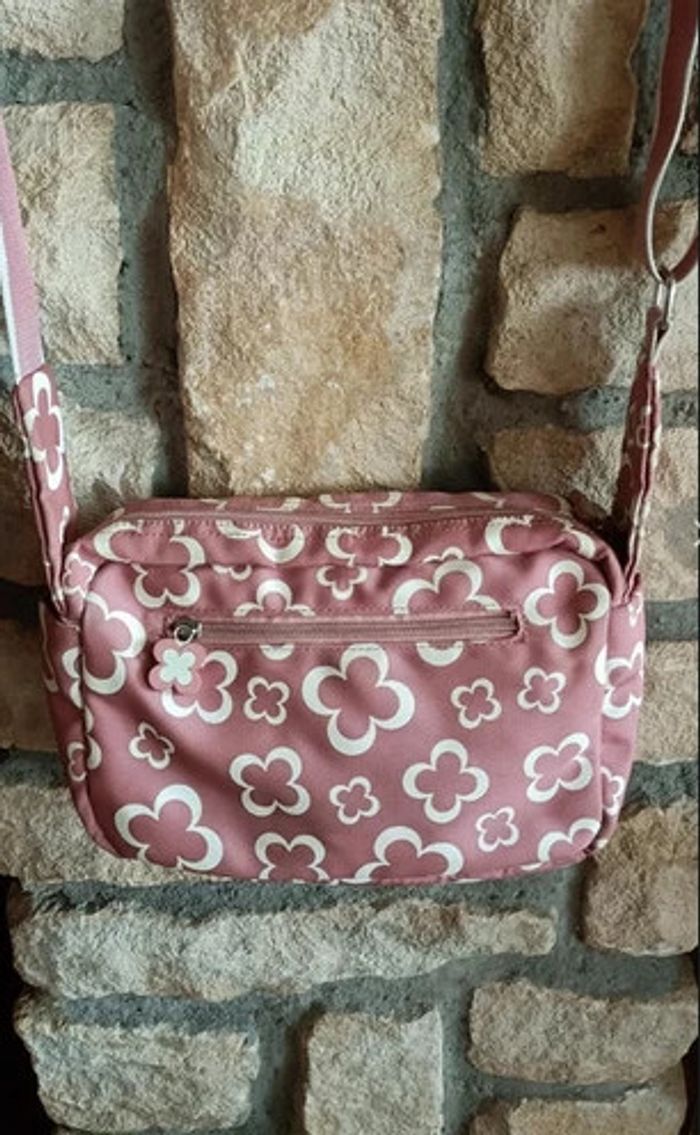Sac à main bandoulière plein de poches - photo numéro 5
