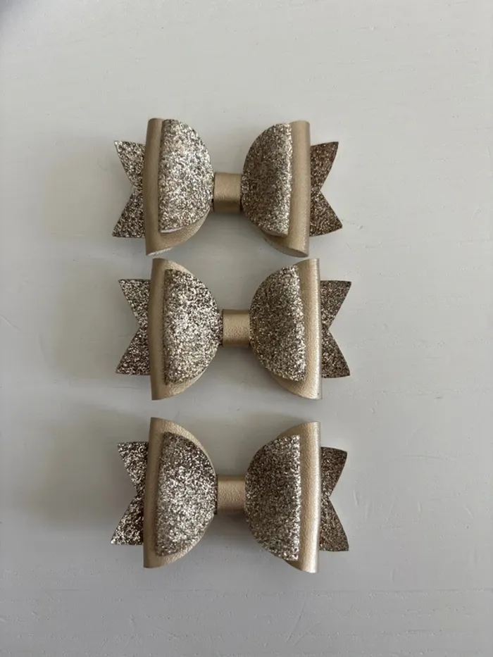 Barrettes dorées