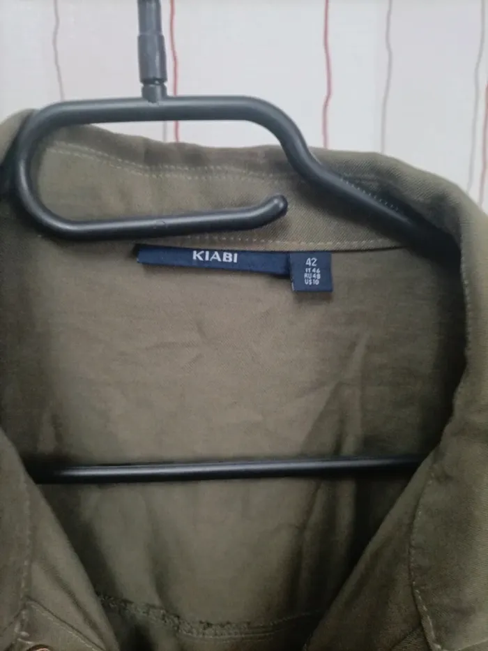 Jolie veste légère Kiabi 42 - photo numéro 6