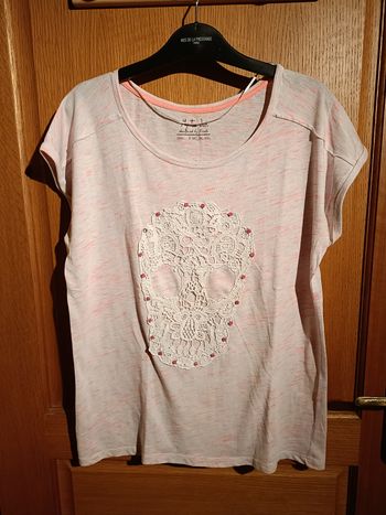 Tee-shirt rose pâle