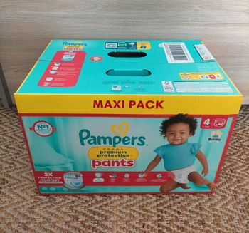Couches Pampers premium pants taille 4