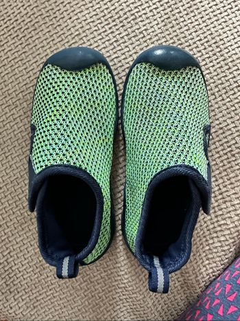 Chaussure enfant taille 27