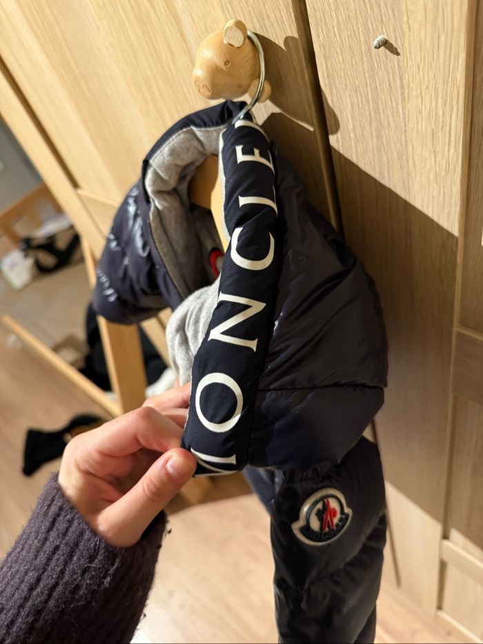 Moncler 9-12 mois - photo numéro 4