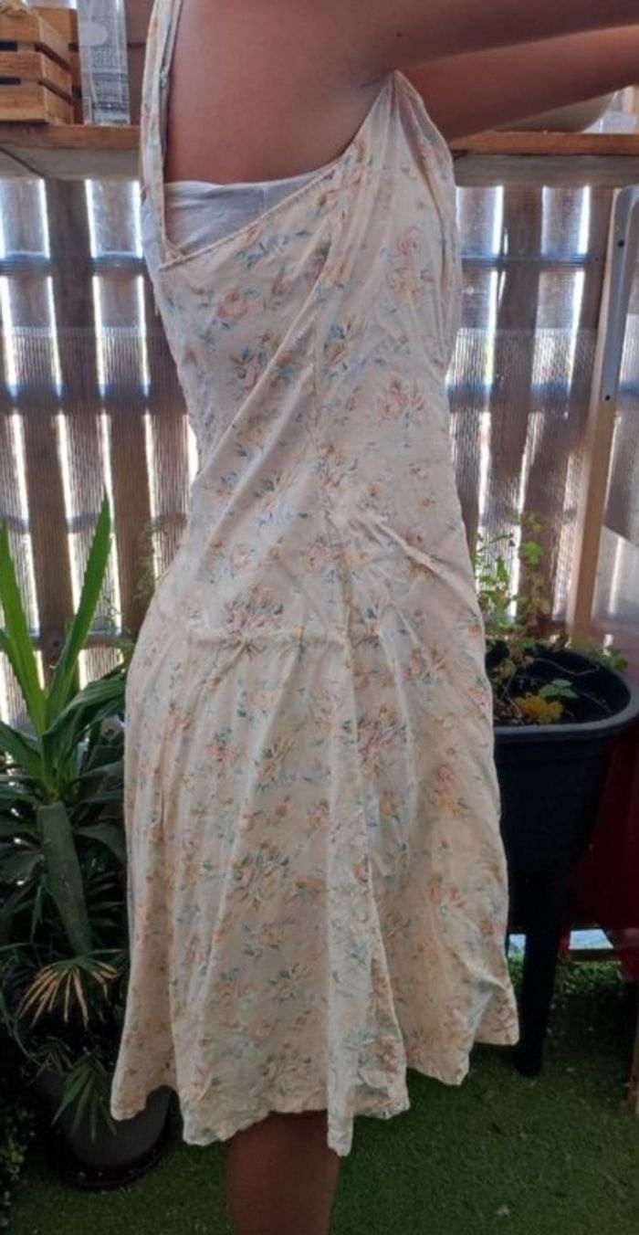 Robe fleurie crème vintage - photo numéro 3