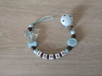 Attache sucette personnalisé