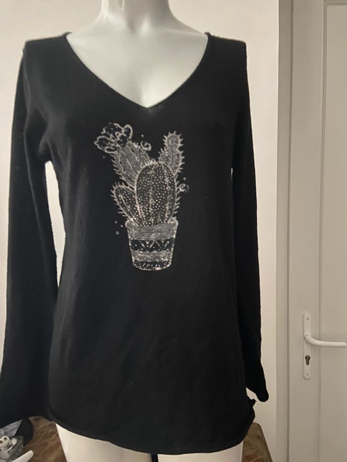 Pull col V version féminin