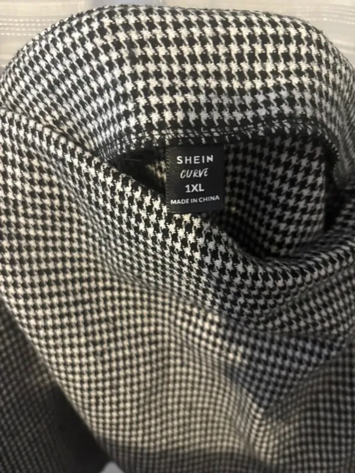 Jupe noir et blanc - photo numéro 6