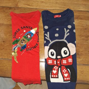 Lot de hauts de Noël 8ans