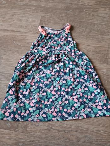 Robe fleurie 3 ans