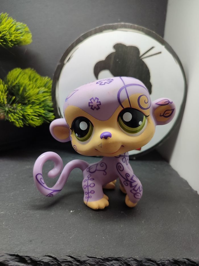 My Littlest Petshop Pet Shop LPS Monkey Singe Jumbo Purple 5" 2008 Deco Pet