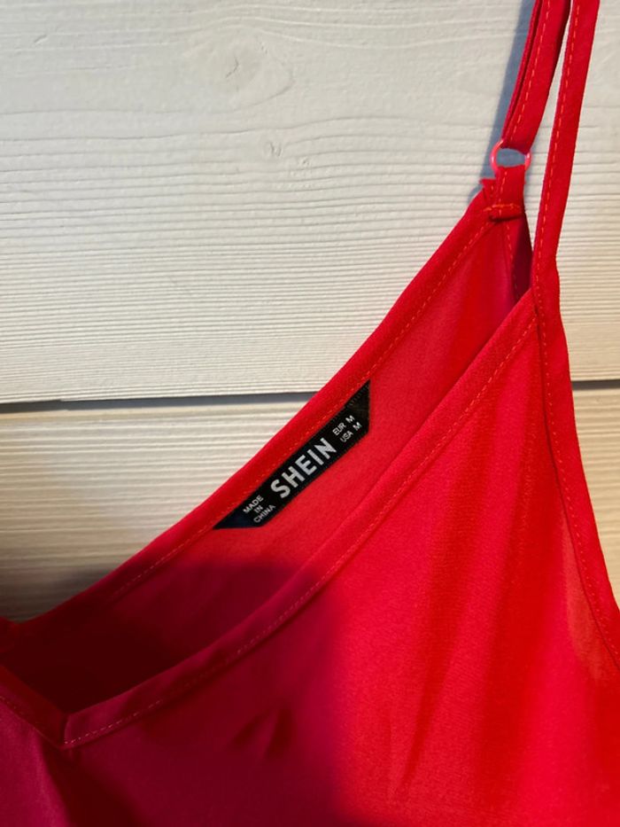 Débardeur rouge - photo numéro 2
