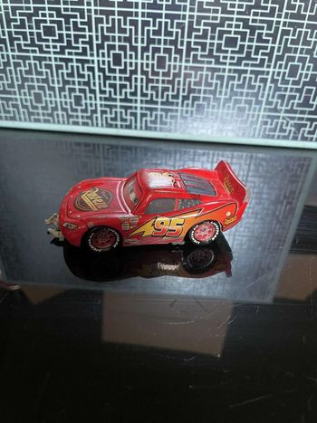 Voiture Cars Yeux Lenticulaire Disney Pixar Mattel