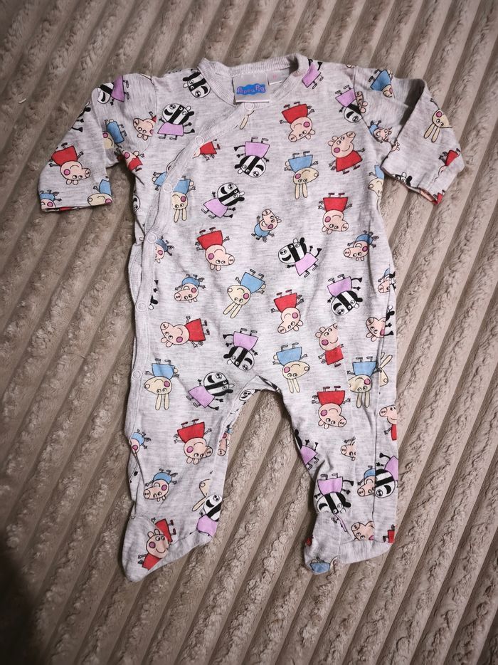 Pyjamas - photo numéro 1