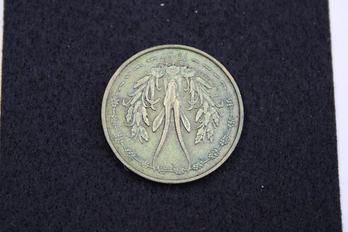 Pièce de monnaie 25 francs Afrique occidentale française Togo 1957 - photo numéro 2