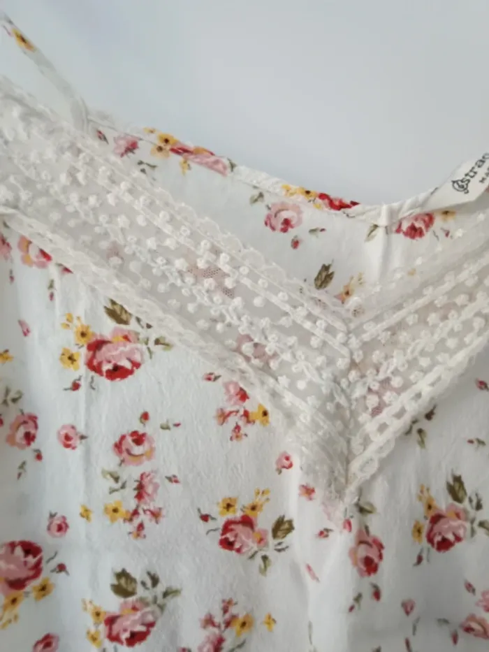 Top à bretelles fleuri Stradivarius - photo numéro 2