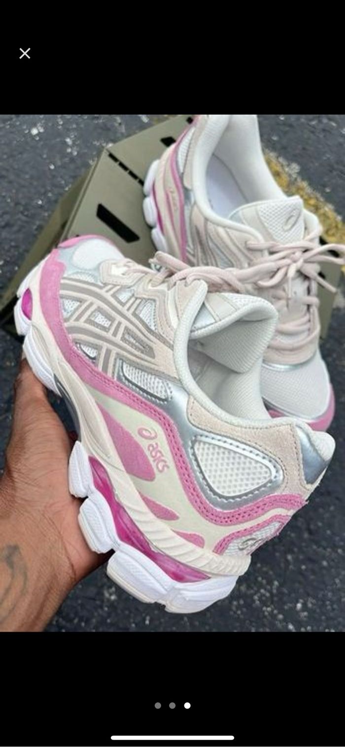 Asics nyc gel rose blanche 39 - photo numéro 3