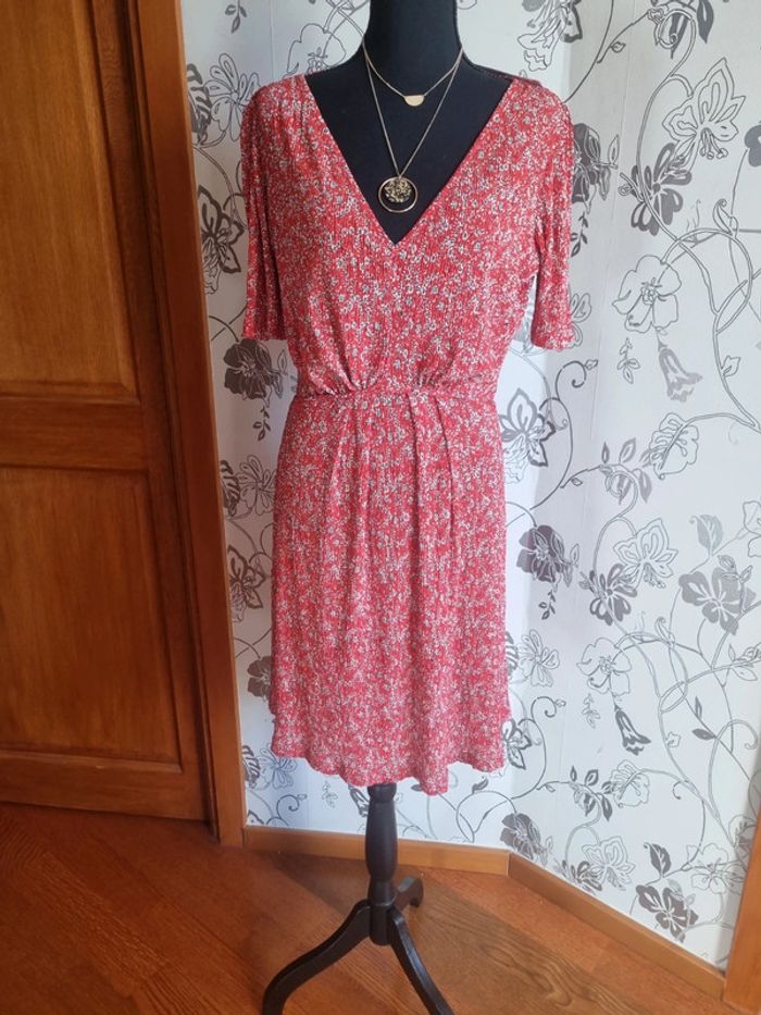 Robe fleurie rouge Mango