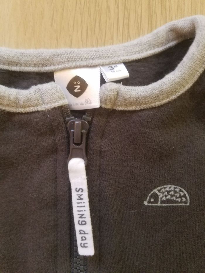 Veste 3 mois - photo numéro 2