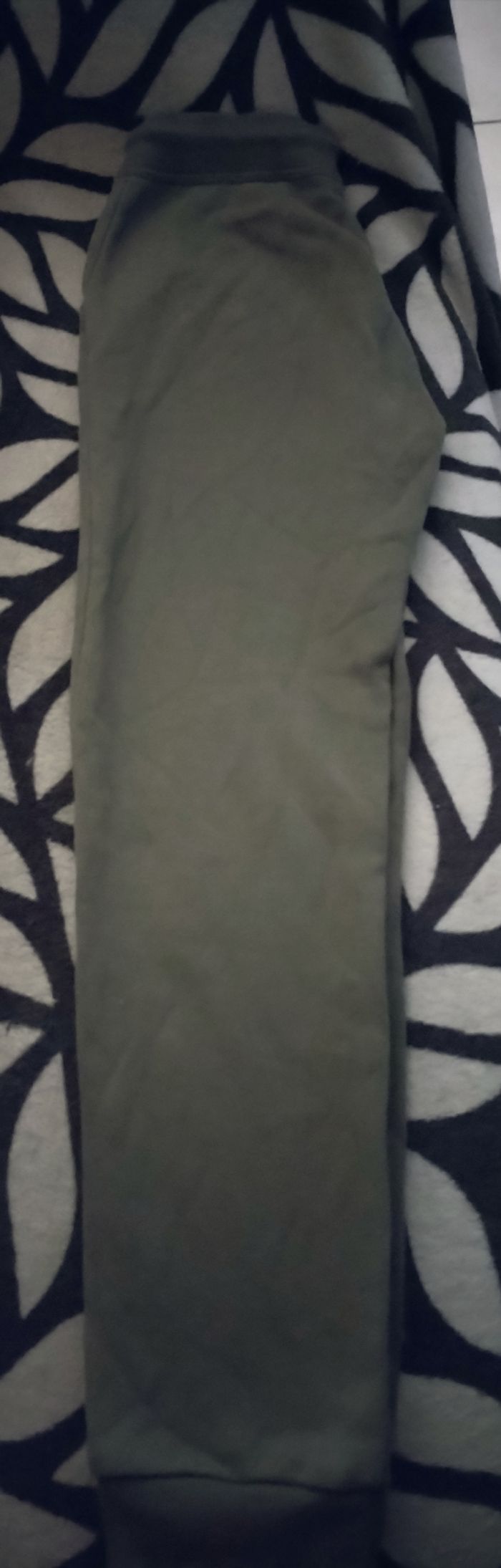 Jooging kaki cordons gris pailleté "Primark" 9/10 ans - photo numéro 5