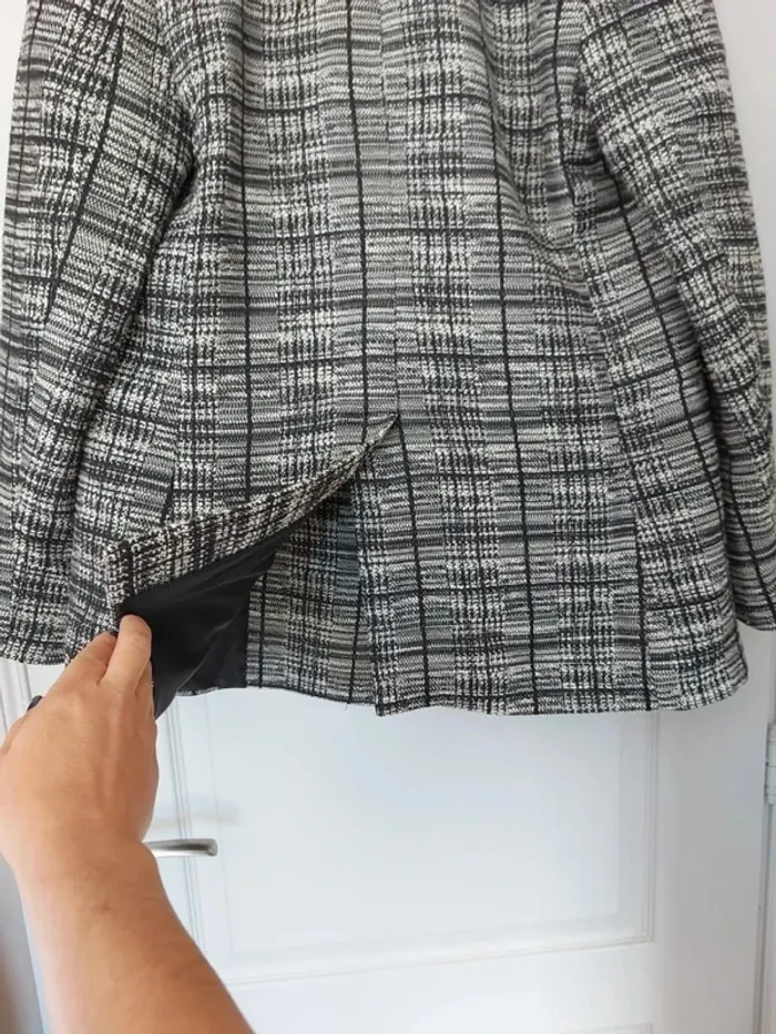 Veste longue très élégante BGN - photo numéro 7