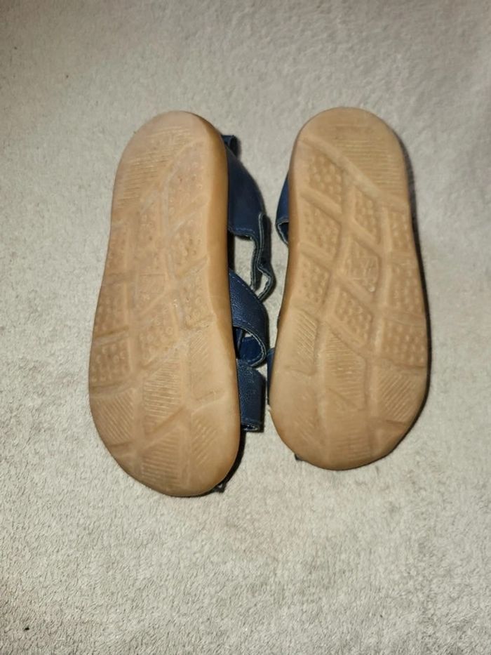 Chaussures sandales garcon 23 - photo numéro 7