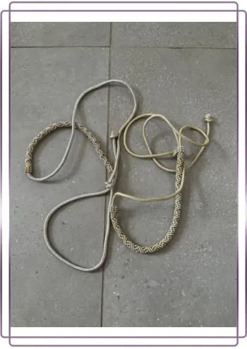Lot de 2 ceinture ajustables, neuves