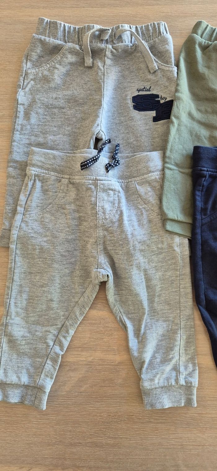 Lot pantalon 12 mois - photo numéro 4