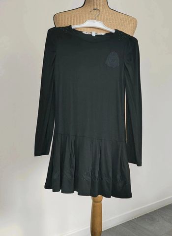 18 € Robe manches longues noir Ooxoo Marèse Perles et broderie 6 ans Neuve sans étiquette